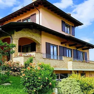 la-casa-rosa.emilia-romagnahotels.net/